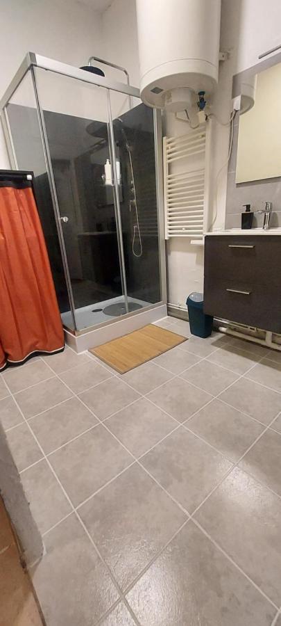 Bel Appartement Centre Ville Sète Exteriör bild
