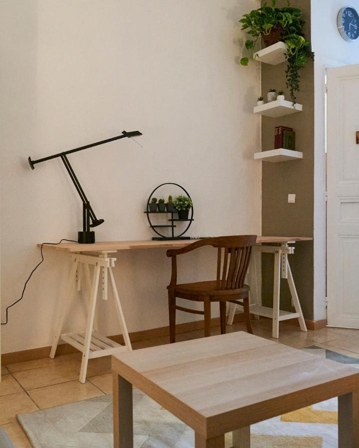 Bel Appartement Centre Ville Sète Exteriör bild
